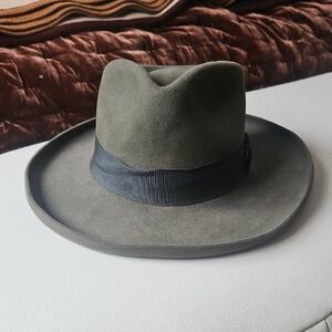 Goorin Bros Olive Fedora with Black Band